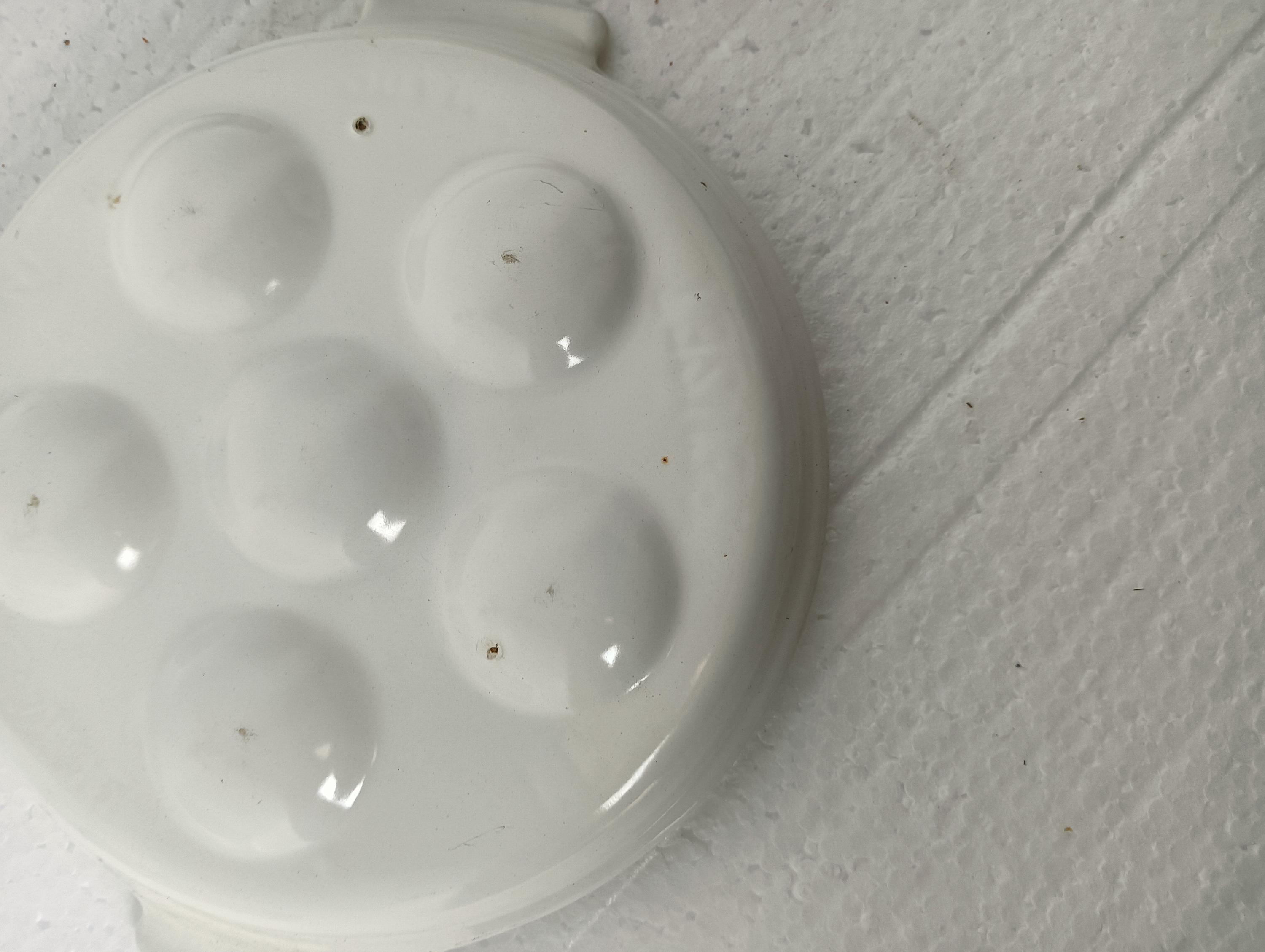 5 Plats / Assiettes À 6 Escargots En Fonte Émaillée Blanche Le Creuset