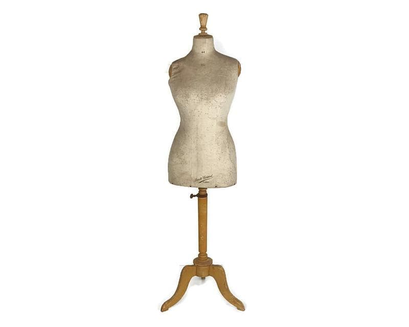 Mannequin Ancien Haute Couture De Girard Paris Loft Socle En Bois
