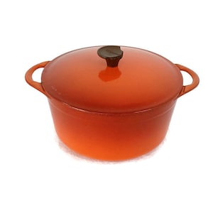 vintage French Cousances (Le Creuset)   Cast Iron Dutch Oven Casserole 20 round Flame Orange