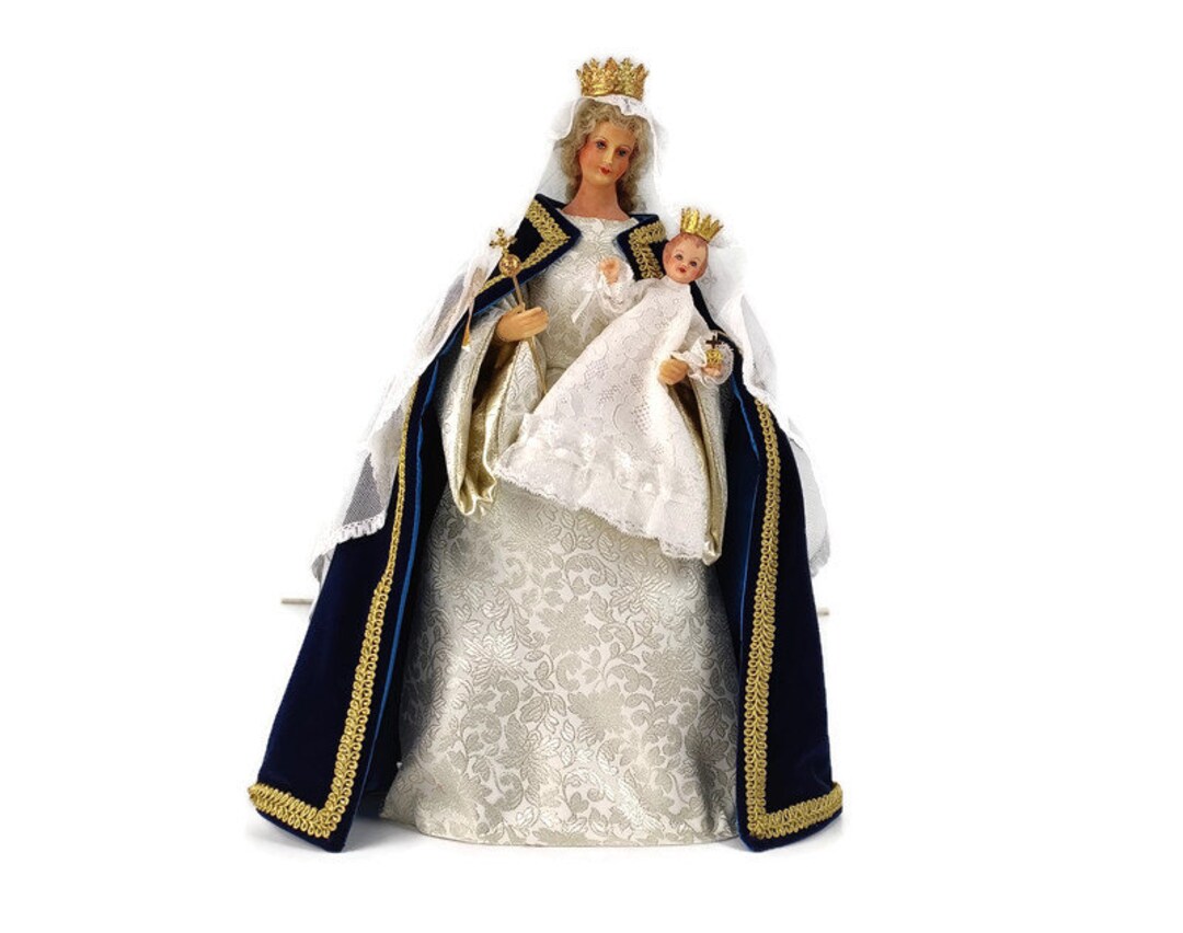 Holy Infant Mary Divina Infantita Wax Sculpture main image 1