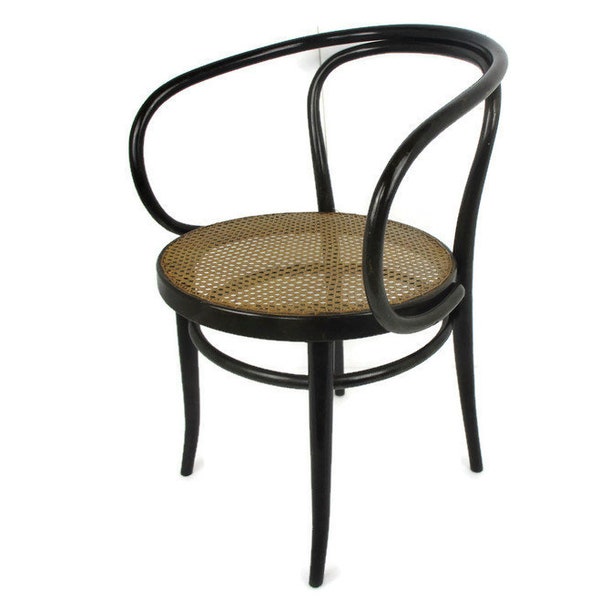 Fauteuil style bistrot Thonet avec accoudoirs et salon de crème glacée jonc de rose avec assise contreplaqué