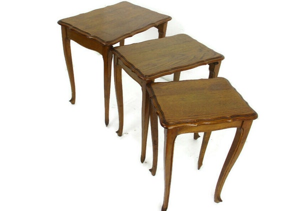 アンティーク木製楕円形ネストテーブル 3点セット