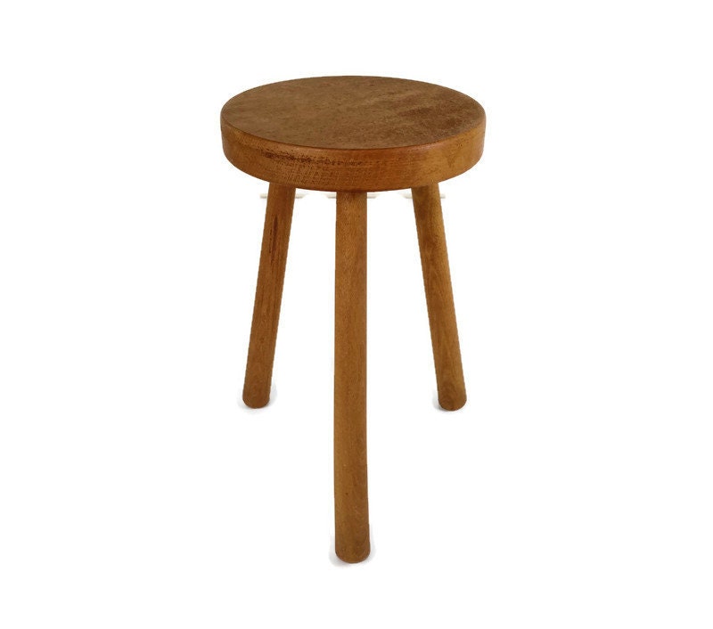 tabouret de traite vintage en bois sculpté à la main guéridon style grange