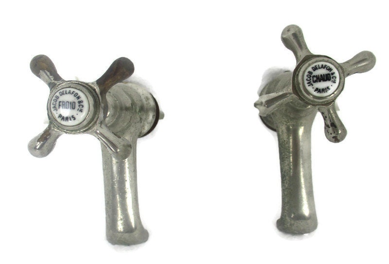 2 Robinets Antiques Spigot