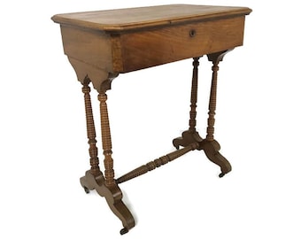 Meuble de table à couture Art Déco à Quilting Box antique sur roulettes