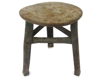 Antique Iron  Milking Stool Pedestal Table Pedestal Barn Find Funky