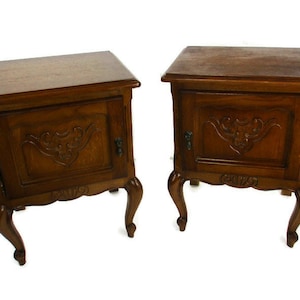 Paar vintage nachtkastjes bijzettafeltjes dressoir jaren 50 kaptafels Louis XVI-stijl halverwege de eeuw