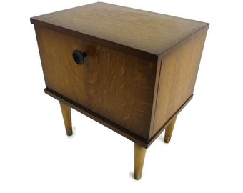 Vintage Funky Nightstand Wood Mid Century Modern style End table Commode