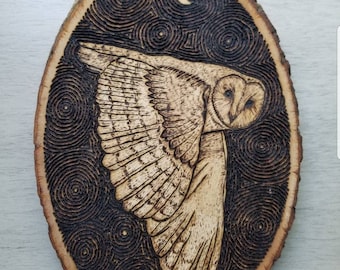 Arte com corujas, Arte folclórica, Arte cottagecore, Pirografia, Arte em queima de madeira, Gravura em madeira