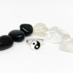 Yin Yang Ring