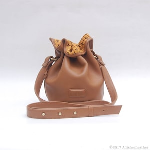 Sac seau classique avec cordon de serrage petit sac à bandoulière en cuir pour femme pochette hippie bohème sac à main festival beige camel cuir marron clair