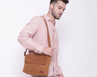 Men’s Crazy Horse Leather Messenger Bag Vintage Tan Camel Light Brown Leather Shoulder Medium Crossbody Bag Gift for Men Him