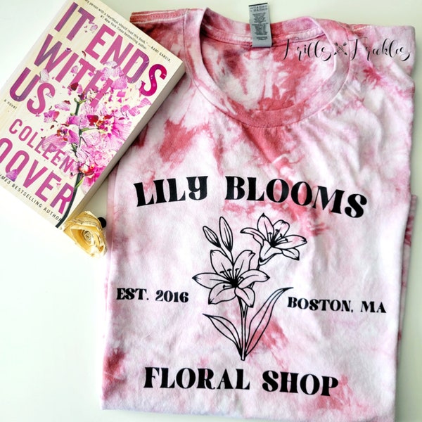 Tshirt // Kleding // Lily Blooms Floral Shop