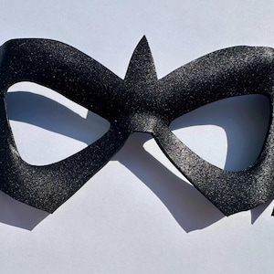 Nightwing Superhero Mask