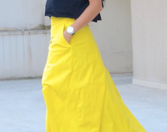long black yellow skirt