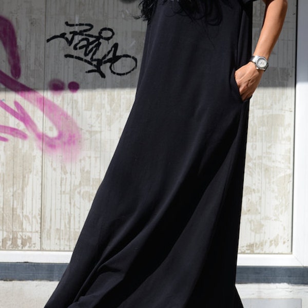 Black Maxi Dress, Oversize Avant Garde Dress,  Plus Size Boho Dress with Pockets