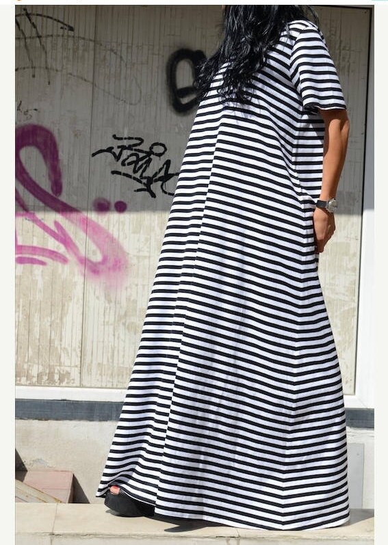 Extravagant Scandinavian Style Infinity Dress With Short Sleeves