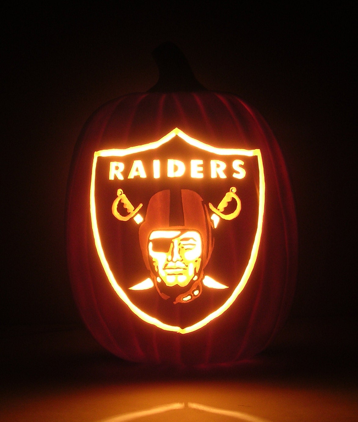 SpookMaster - NFL Football Oakland Raiders Helmet Pumpkin Carving Pattern - Jack  O Lantern