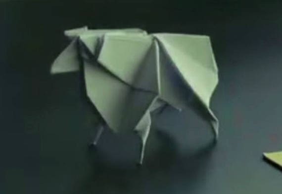 Blade Runner 2049 Origami Sheep Prop 11 Scale Wdisplay Case