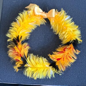 Lei Hulu Poepoe - Etsy