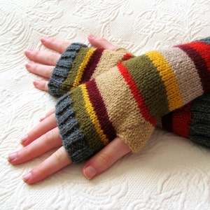 Dr Who Fingerless Gloves/ Handmade Dr Who Gloves size large / Whovian Gift / Dr Who large Gloves / Dr Who Gift