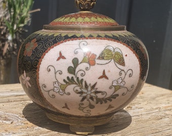 Small Japanese cloisonné pot from the Meiji period