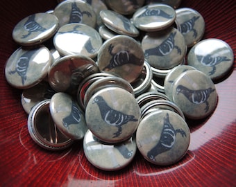 Pigeon Button