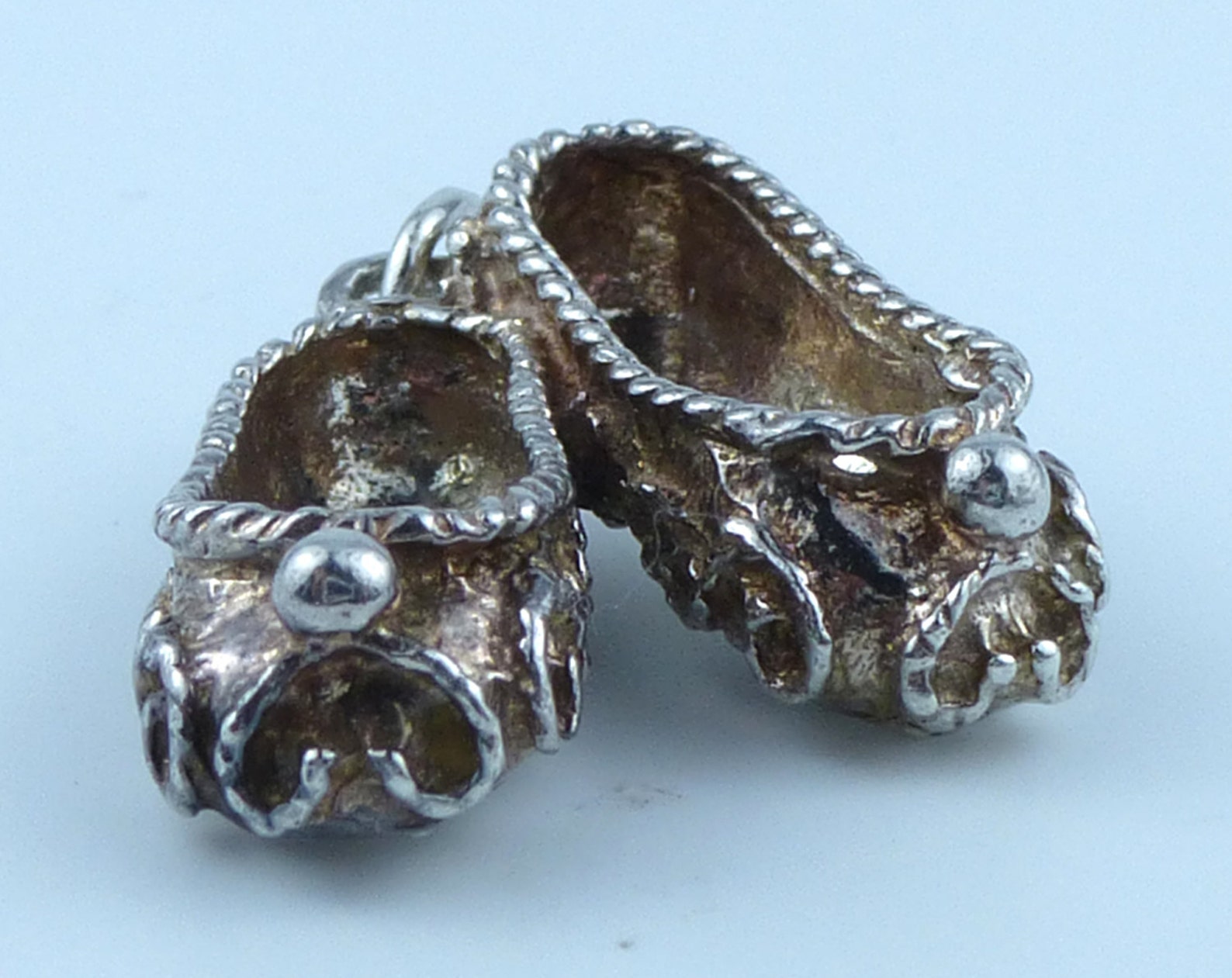 vintage silver bracelet charm - ballet shoes vintage silver bracelet charm - ballet shoes