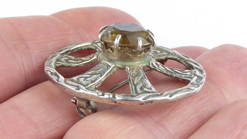 Edinburgh hallmarks Antique vintage Robert Allison Scottish silver brooch