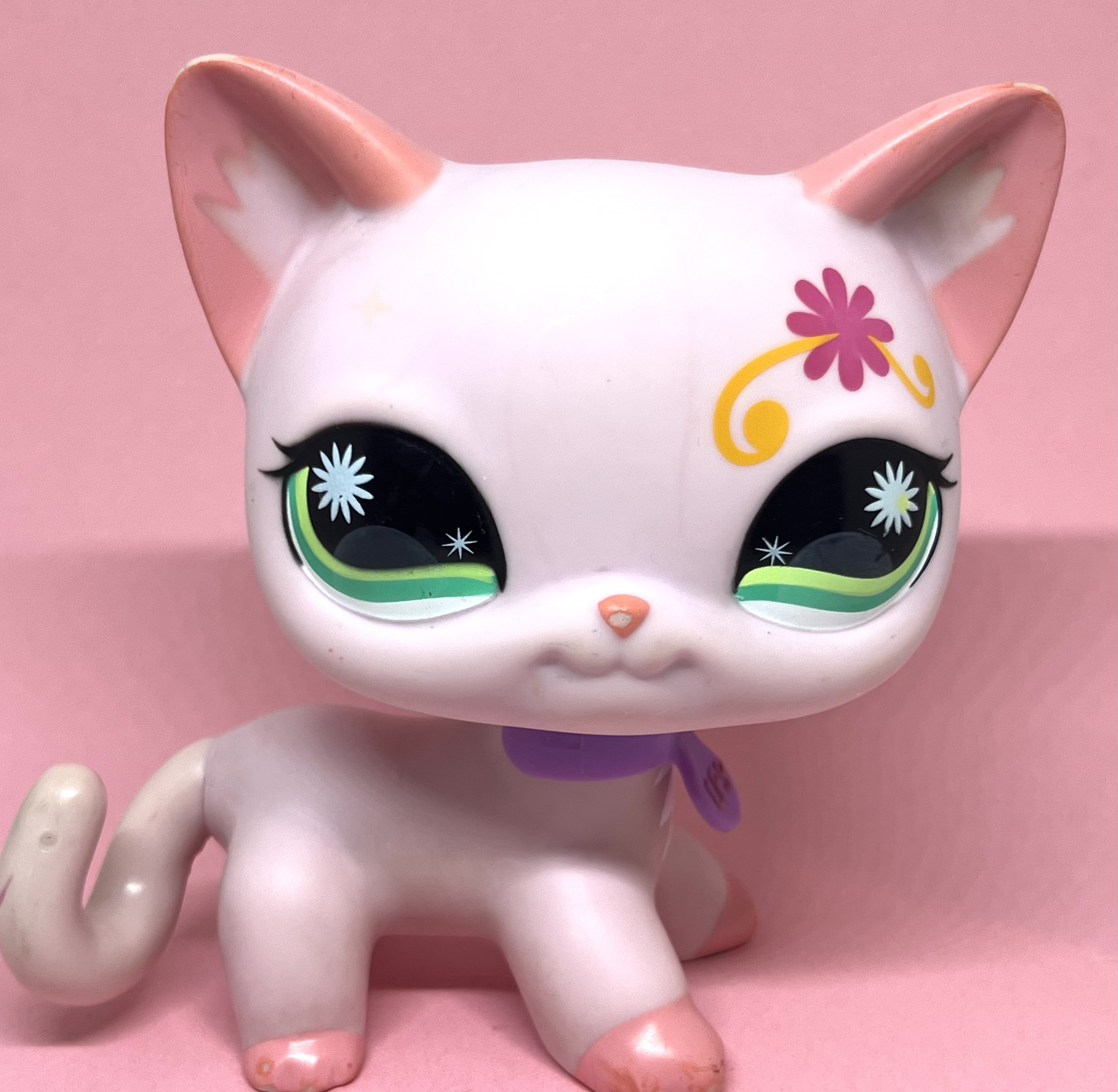 Littlest Pet Shop LPS Authentic Jumbo Deco Pet Shorthair Cat - Main Image