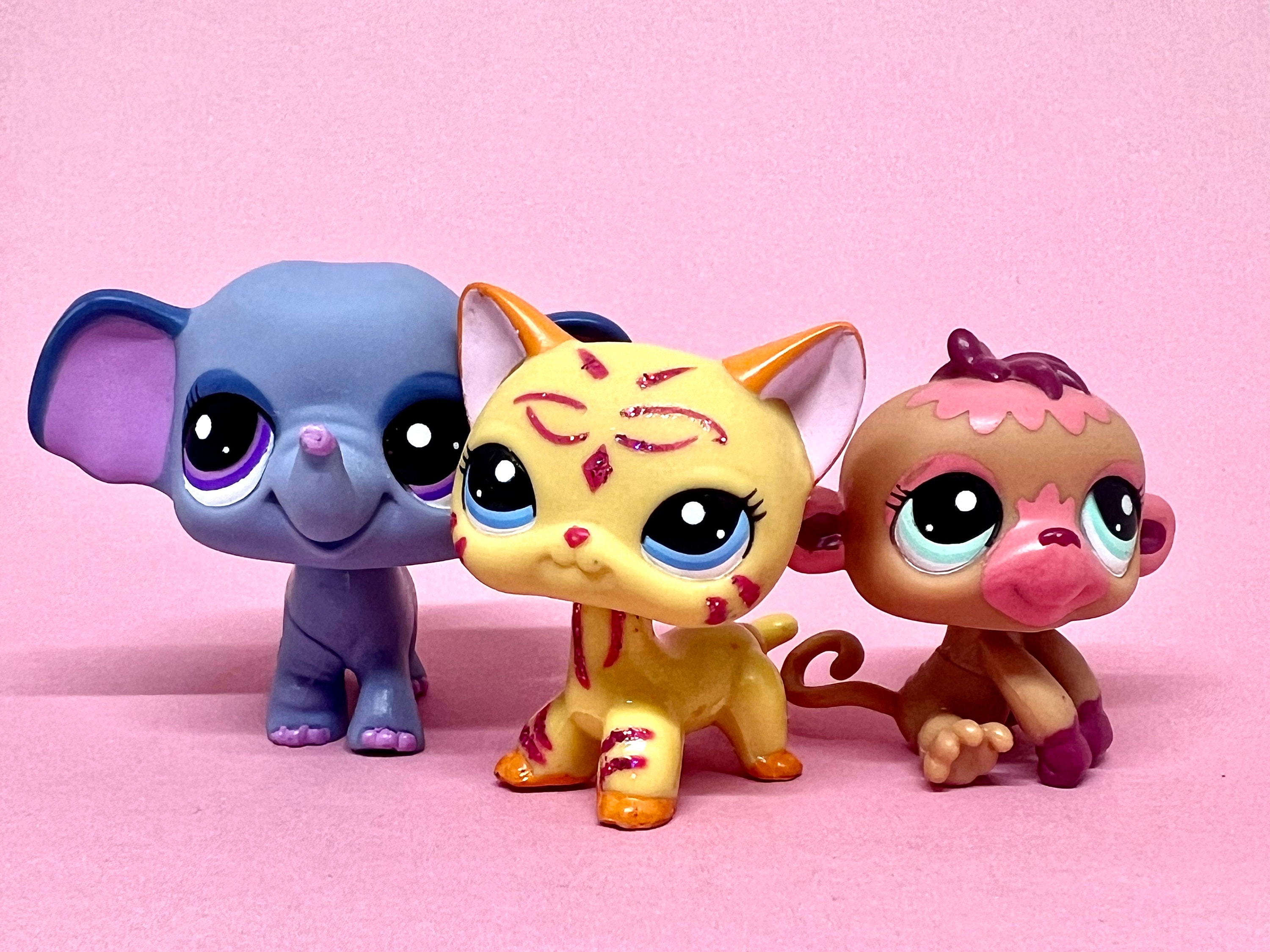 LPS Littlest Pet Shop Authentic Glitter Shorthair Cat #2118 and