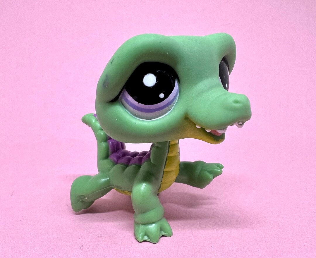 Littlest Pet Shop Authentic LPS Crocodile Alligator 2573 / Etsy