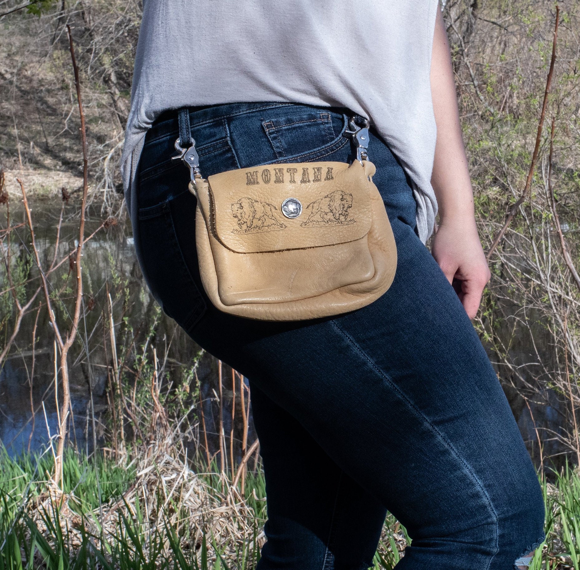 SALE!! Hip Clip Bag Rustic Elkskin Belt Loop Gusset Hip Clip Purse, Beige  Laser Burned Montana Design