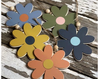 Large Daisy Ornament, Personalized Flower Gift, Custom Floral Christmas Decor, Daisy Keepsake, Spring Ornament, Summer Flower Lover Gift