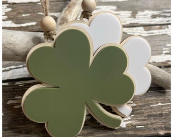 Shamrock Ornament: Personalized Irish Keepsake for Christmas or St. Patrick’s Day
