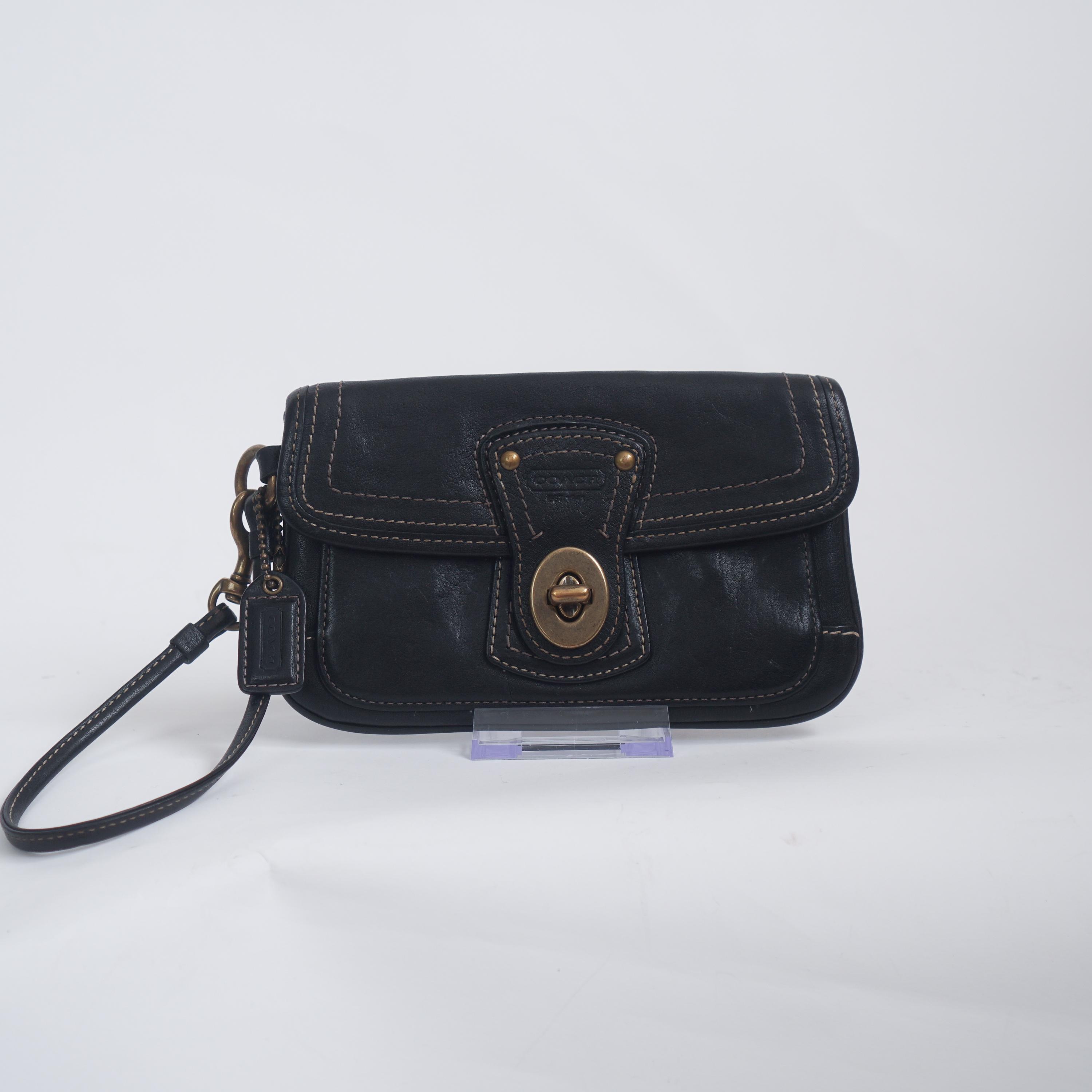 バッグ 65th Coach Legacy Turn Lock Bag Black Coach 65th Anniversary Legacy Bag - Etsy