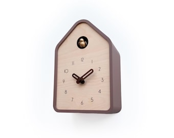 Modern Wooden Cuckoo Clock – Light Brown, Adjustable Volume