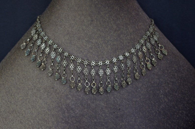 Syria Turkey GRACEFUL /& DELICATE Ottoman-style Vintage ethnic Bedouin choker necklace Boho Middle East patina Armenian tribal jewelry