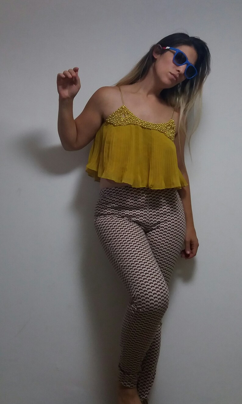 Vintage yellow gold beaded pleated spaghetti strap swing gatsby crop top shirt blouse 1990 90s