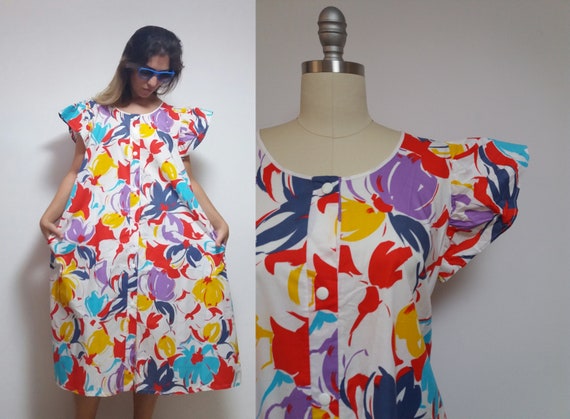 Vintage hawaiian rainbow white floral pattern maxi