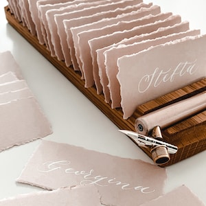 Handmade Oak Calligraphy Drying Rack – Wooden Ink Drying Stand for Artists, Lettering, and Fountain Pen Enthusiasts