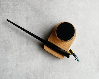 Single Calligraphy ink pot holder with pen holder