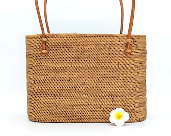 Large Woven Tote Bag for Summer, Handmade Straw Shoulder Bag for Beach, Rattan Braided Purse with Drawstring Closure, Wicker  Boho Handbag,