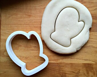 Left Mitten Cookie  Cutter in Multiple Sizes