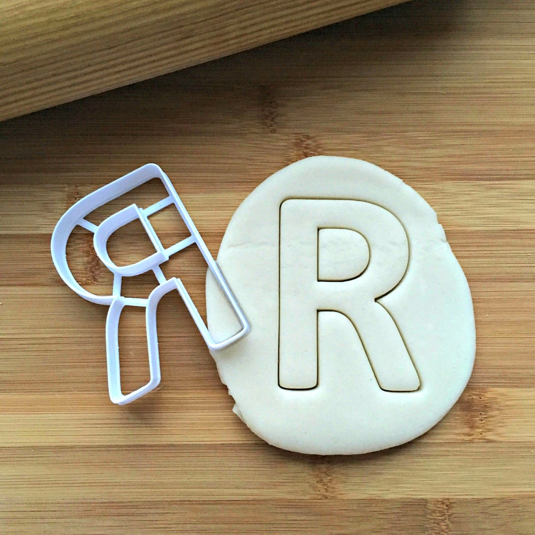 Letter R Cookie Cutter in Multiple Sizes - Etsy