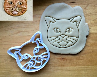 Short Haired Cat Cookie Cutter/Multi-Size/Dishwasher Safe Available