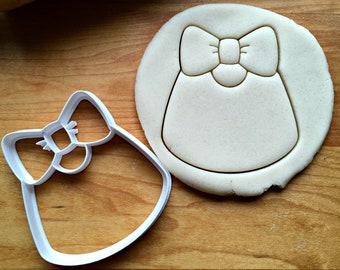 Bow Tie Bib Cookie Cutter in Multiple Sizes