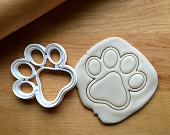 Paw Print Cookie Cutter in Multiple Sizes