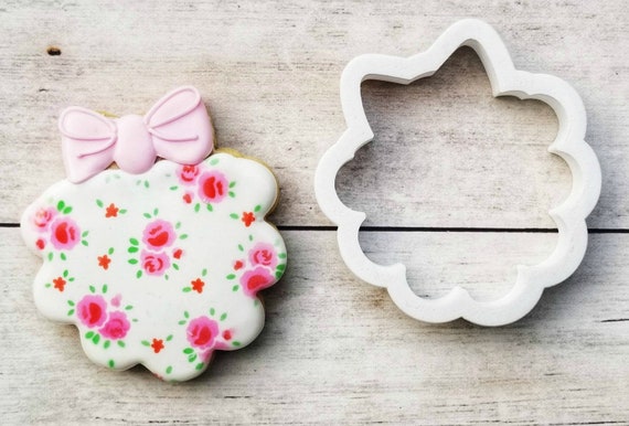Ruffled Bib Cookie Cutter in Multiple Sizes