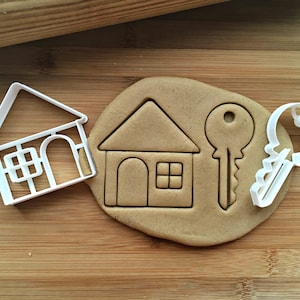 House and Key Cookie  Cutter in Multiple Sizes